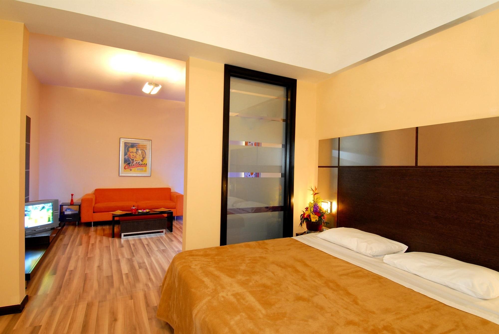 Suite Hotel Chrome - Бейрут Экстерьер фото