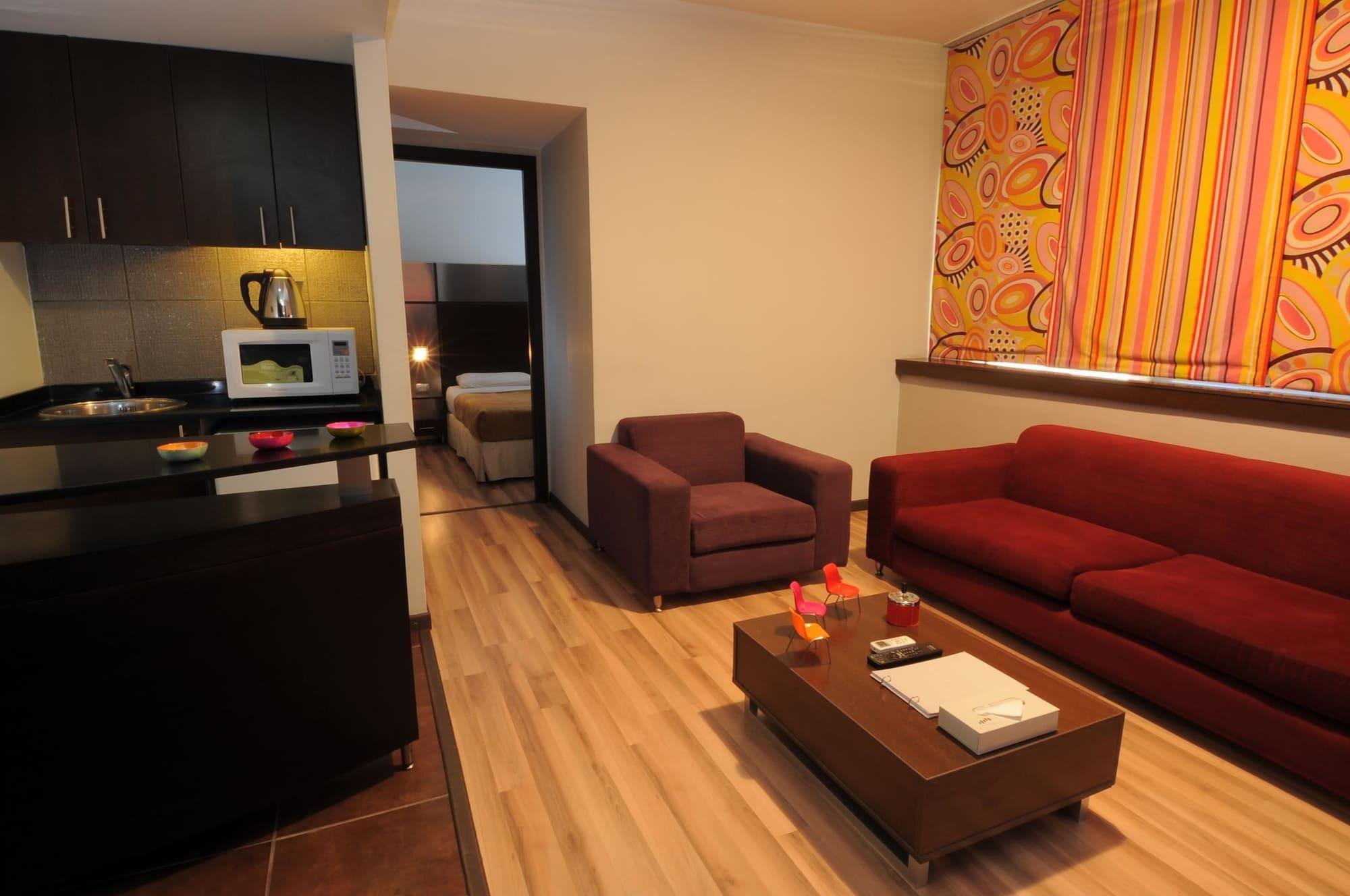 Suite Hotel Chrome - Бейрут Экстерьер фото